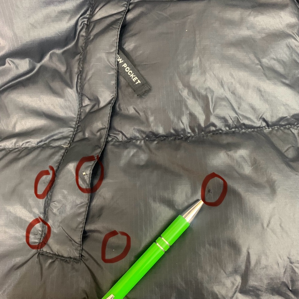 The North Face Men’s XXL Black Puffer Jacket - Picture 11 of 11